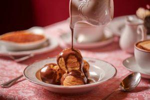 Zedel Profiteroles